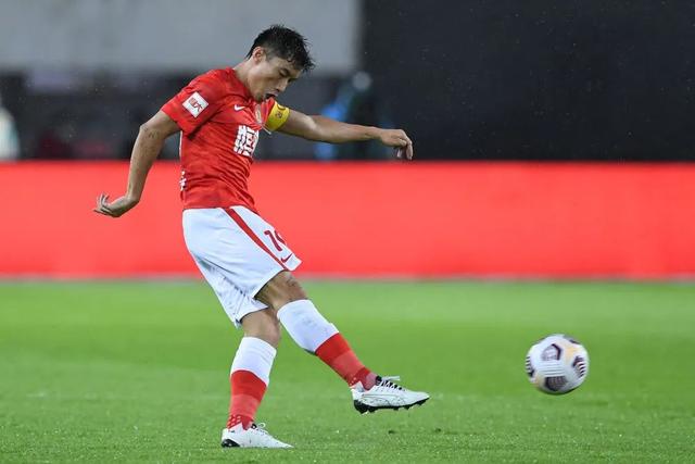 周琦22+8徐杰20分 广东轻取广厦总分1-0领先