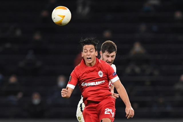 父子同台！詹姆斯与布朗尼同时登场创造历史